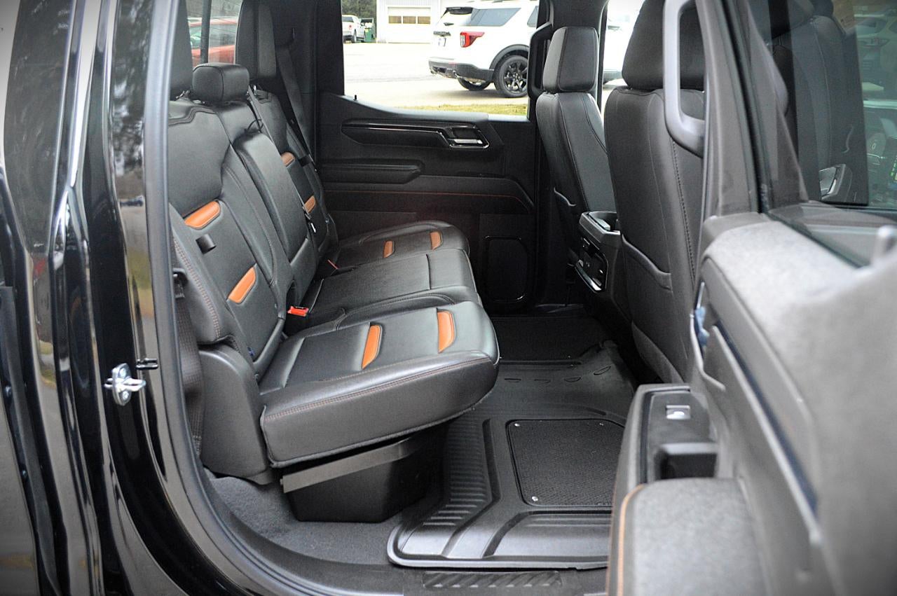 2024 GMC Sierra 1500 AT4 Crew Cab 4WD