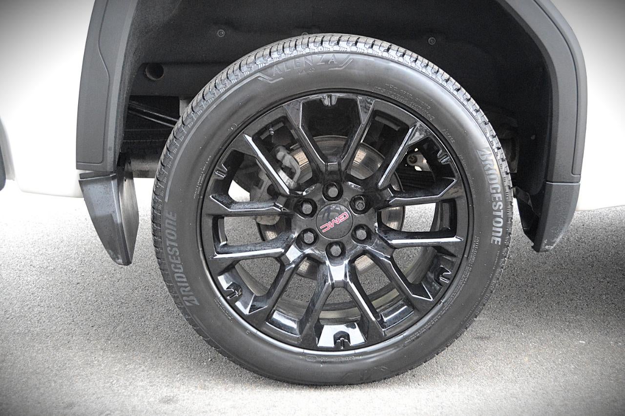 2023 GMC Sierra 1500 Denali Crew Cab Short Box 4WD