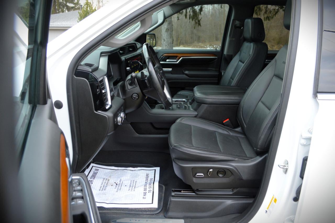 2023 GMC Sierra 1500 Denali Crew Cab Short Box 4WD