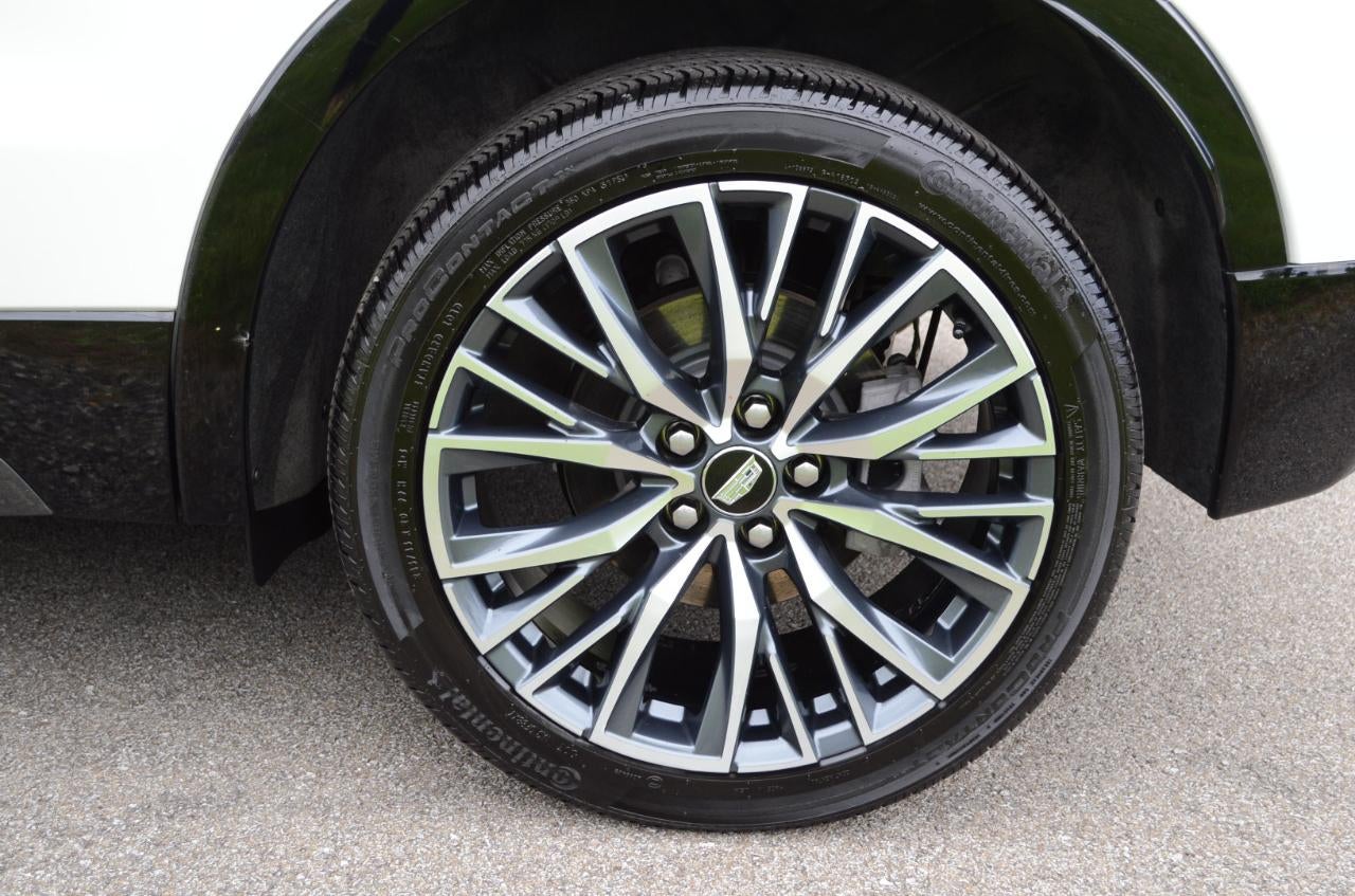 2025 Cadillac XT4 Sport AWD