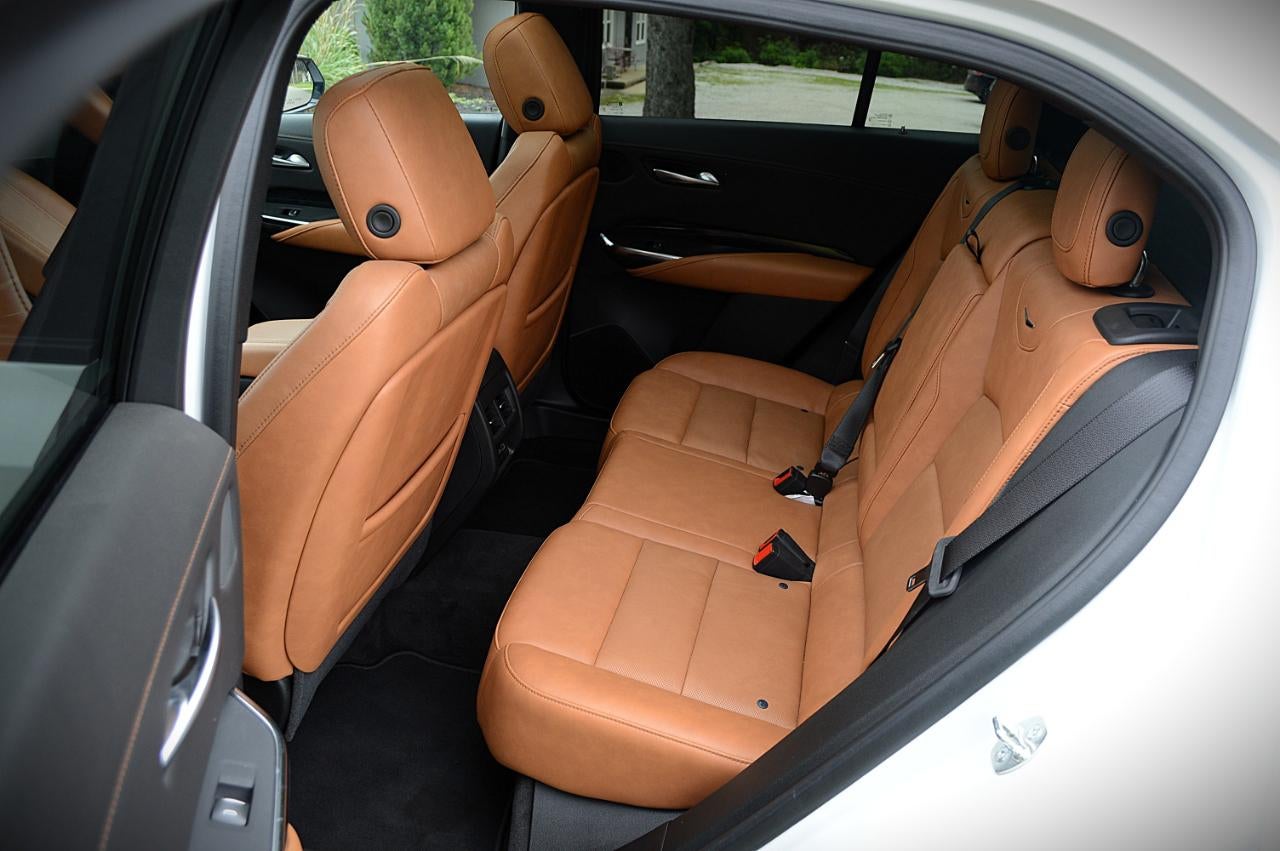 2025 Cadillac XT4 Sport AWD