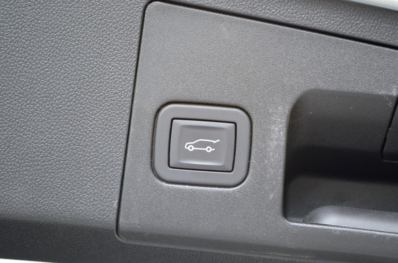 2025 Cadillac XT4 Sport AWD