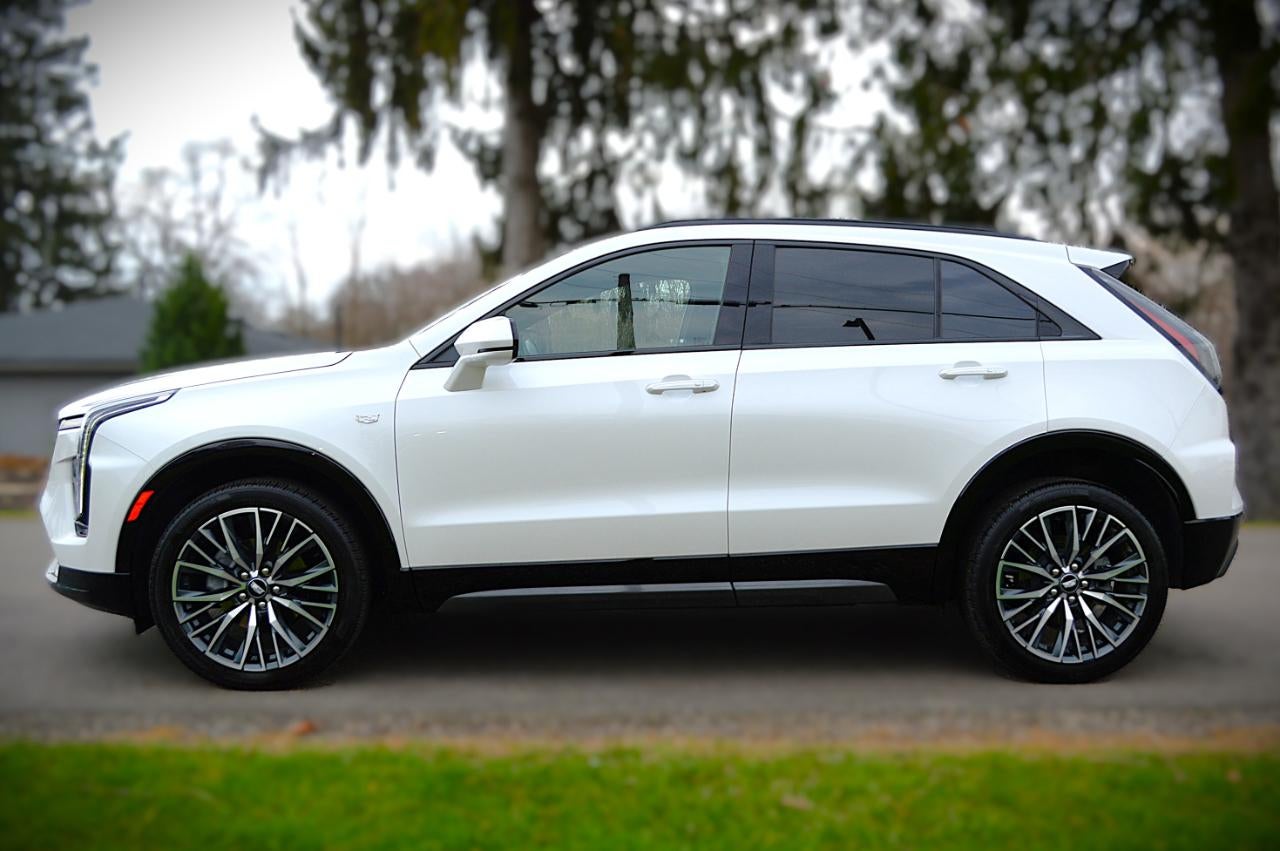 2024 Cadillac XT4 Sport AWD