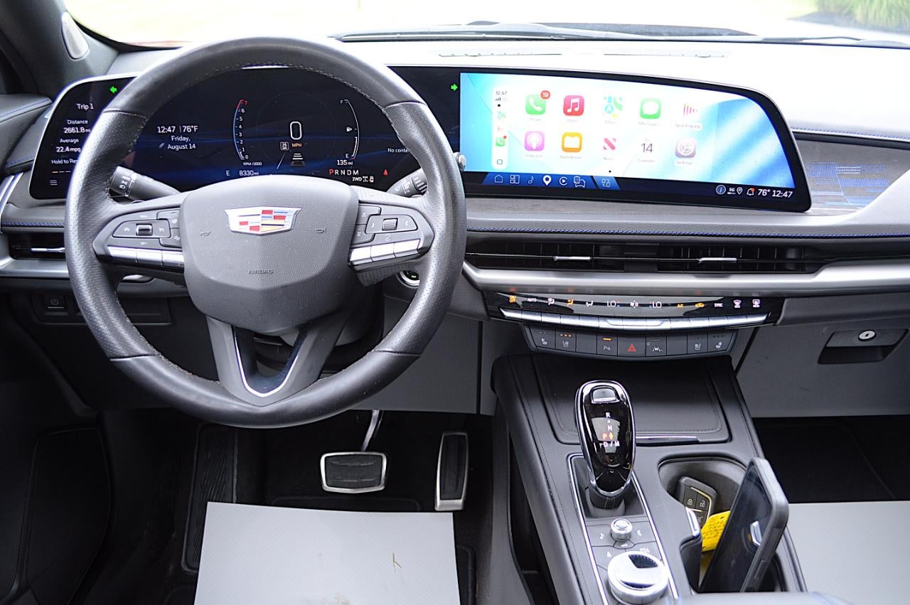2024 Cadillac XT4 Sport AWD