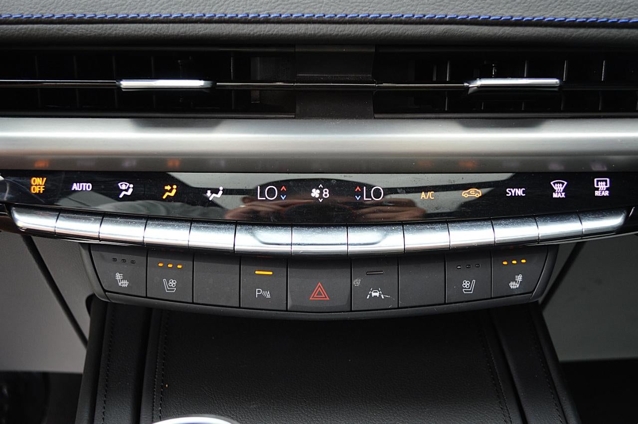 2024 Cadillac XT4 Sport AWD