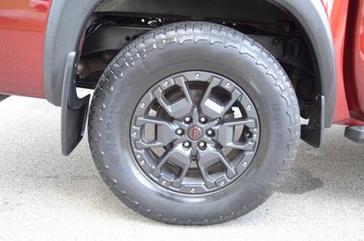 2023 Nissan Frontier PRO-4X Crew Cab 4WD