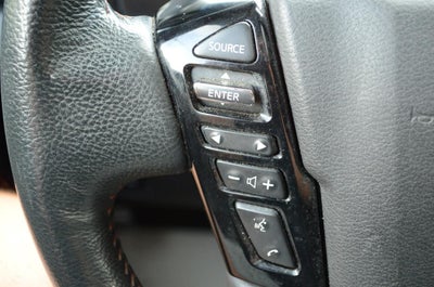 2023 Nissan Frontier PRO-4X Crew Cab 4WD