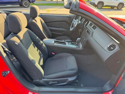 2013 Ford Mustang V6 Convertible