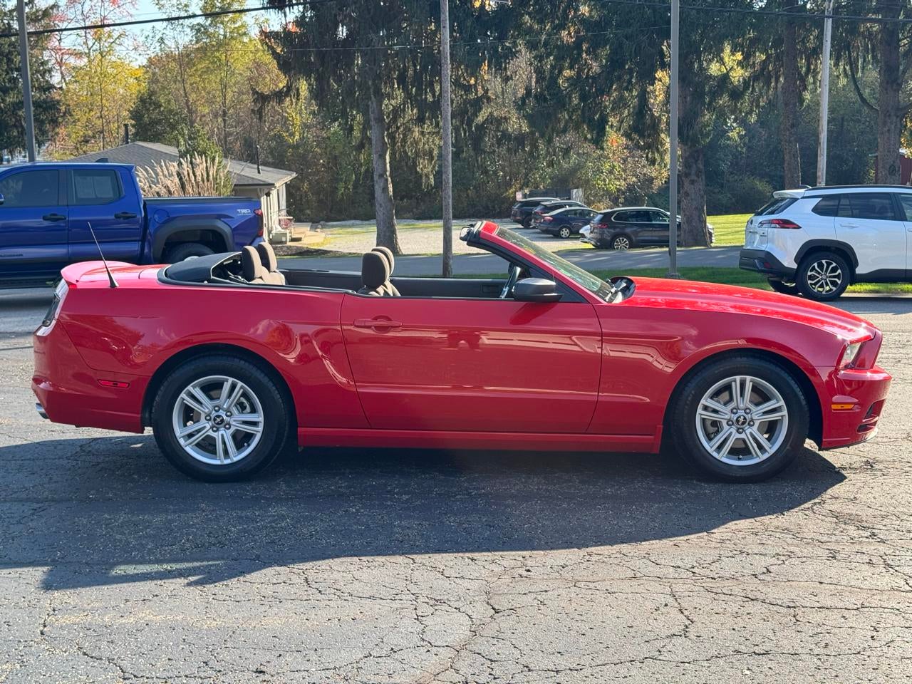 2013 Ford Mustang V6 Convertible