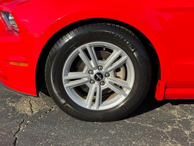 2013 Ford Mustang V6 Convertible