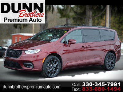 2022 Chrysler Pacifica Touring L AWD