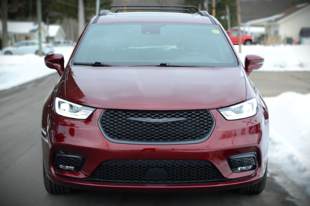 2022 Chrysler Pacifica Touring L AWD