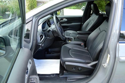 2023 Chrysler Pacifica Touring L AWD