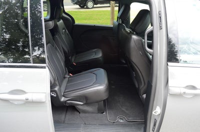 2023 Chrysler Pacifica Touring L AWD