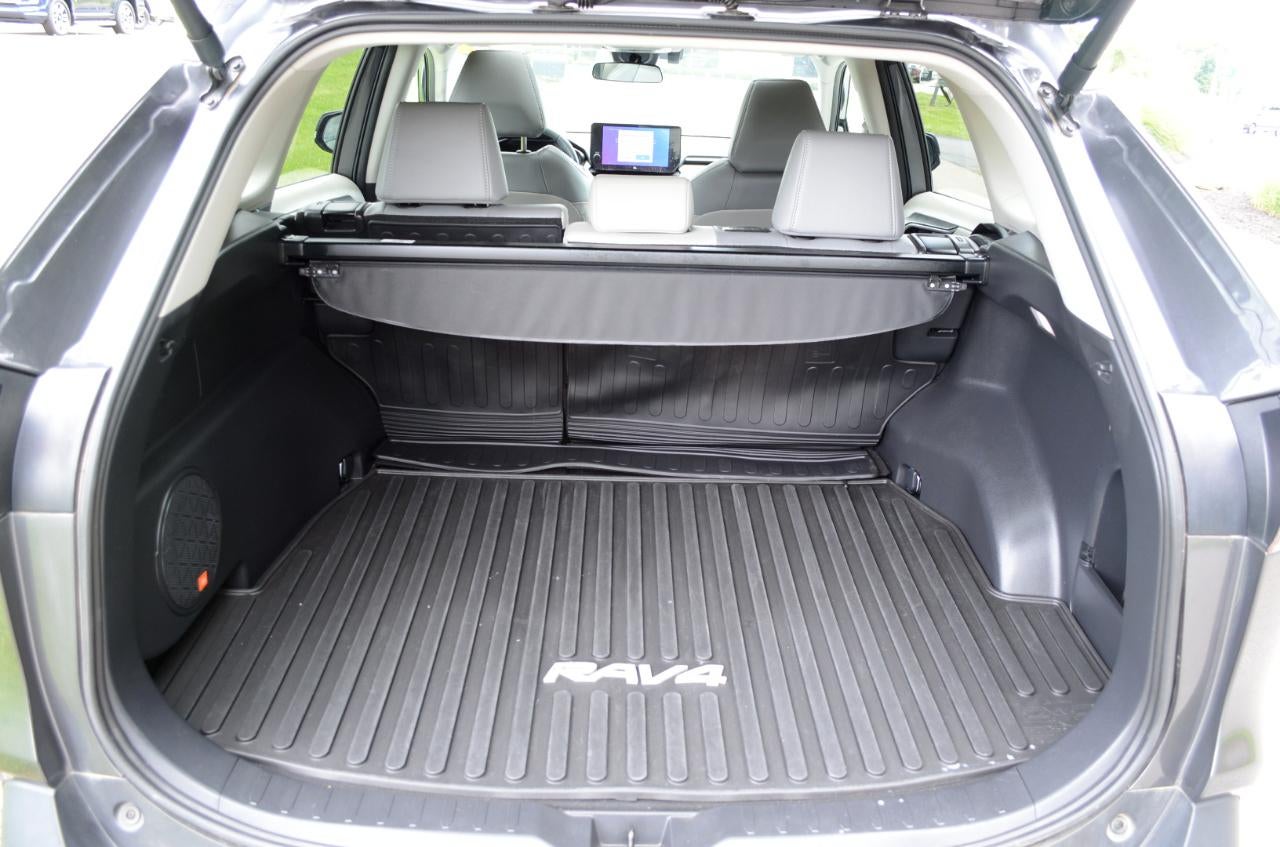 2024 Toyota RAV4 XLE Premium AWD