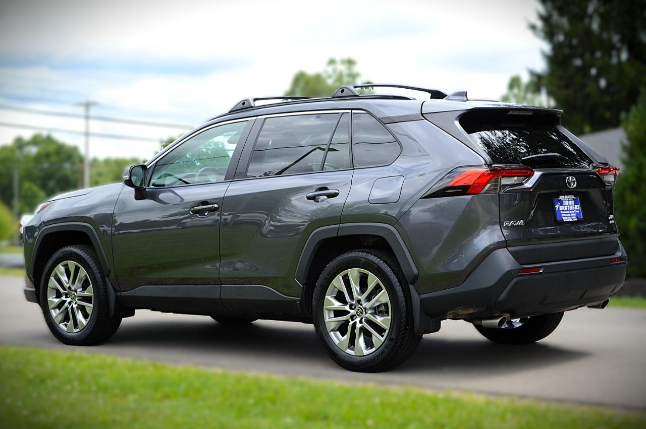 2024 Toyota RAV4 XLE Premium AWD