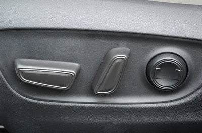 2025 Toyota RAV4 XLE Premium AWD