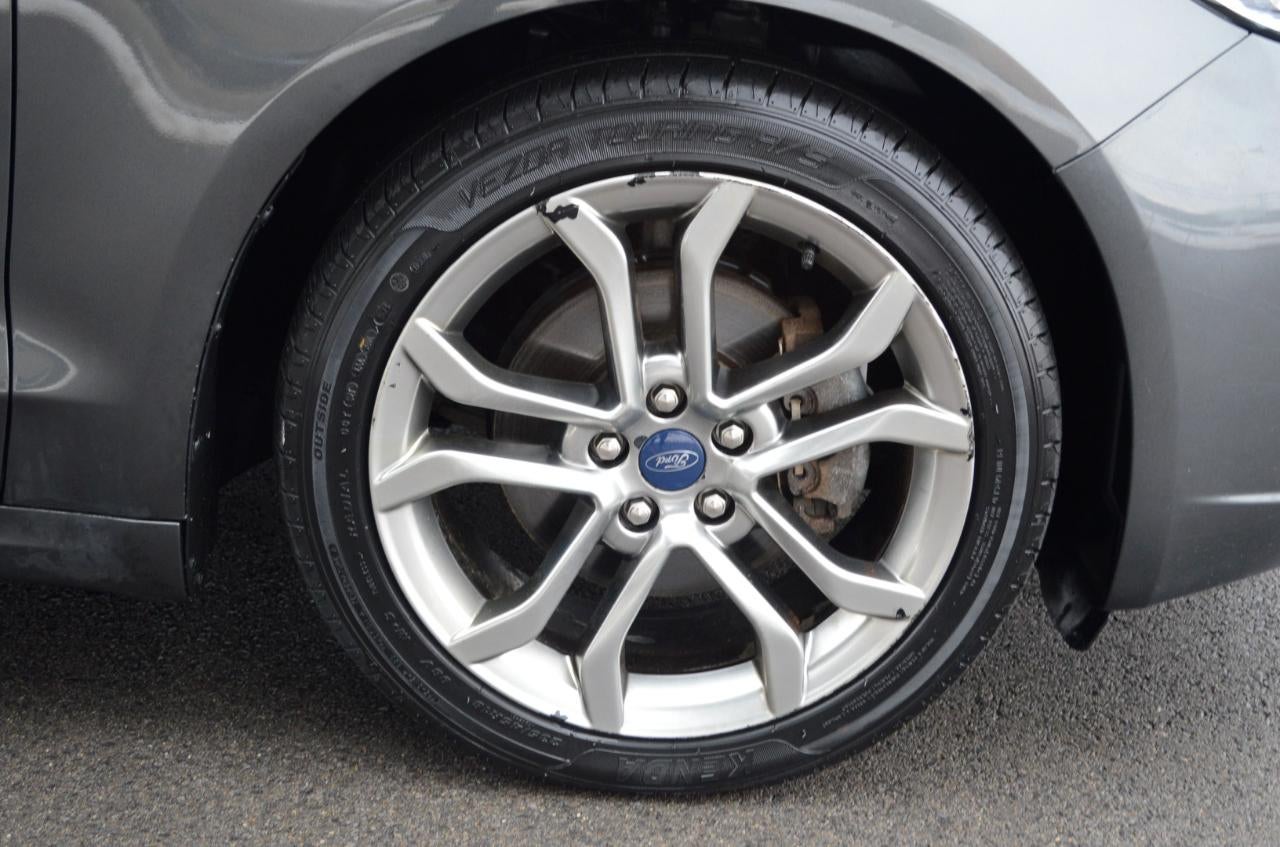 2020 Ford Fusion Hybrid Titanium