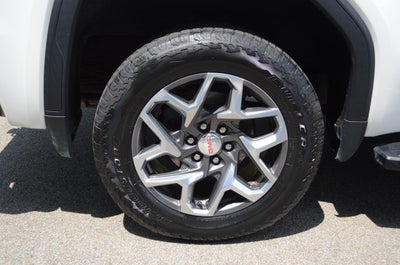 2022 GMC Sierra 1500 SLT Crew Cab 4WD