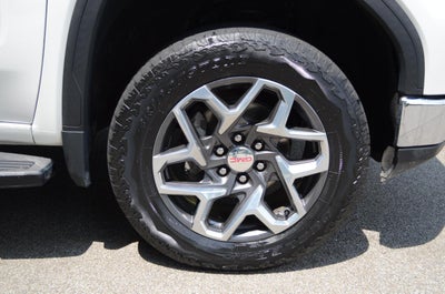 2022 GMC Sierra 1500 SLT Crew Cab 4WD