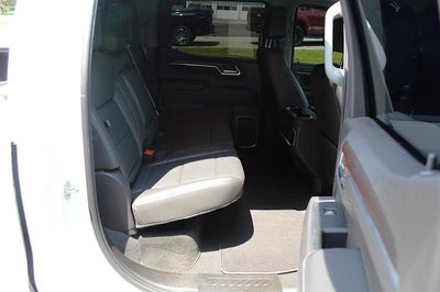 2022 GMC Sierra 1500 SLT Crew Cab 4WD
