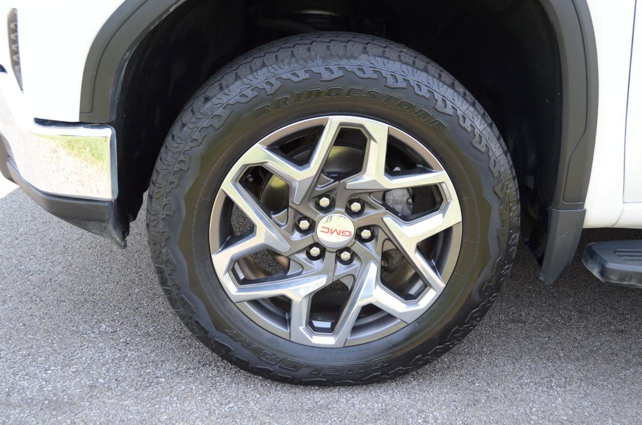 2022 GMC Sierra 1500 SLT Crew Cab 4WD