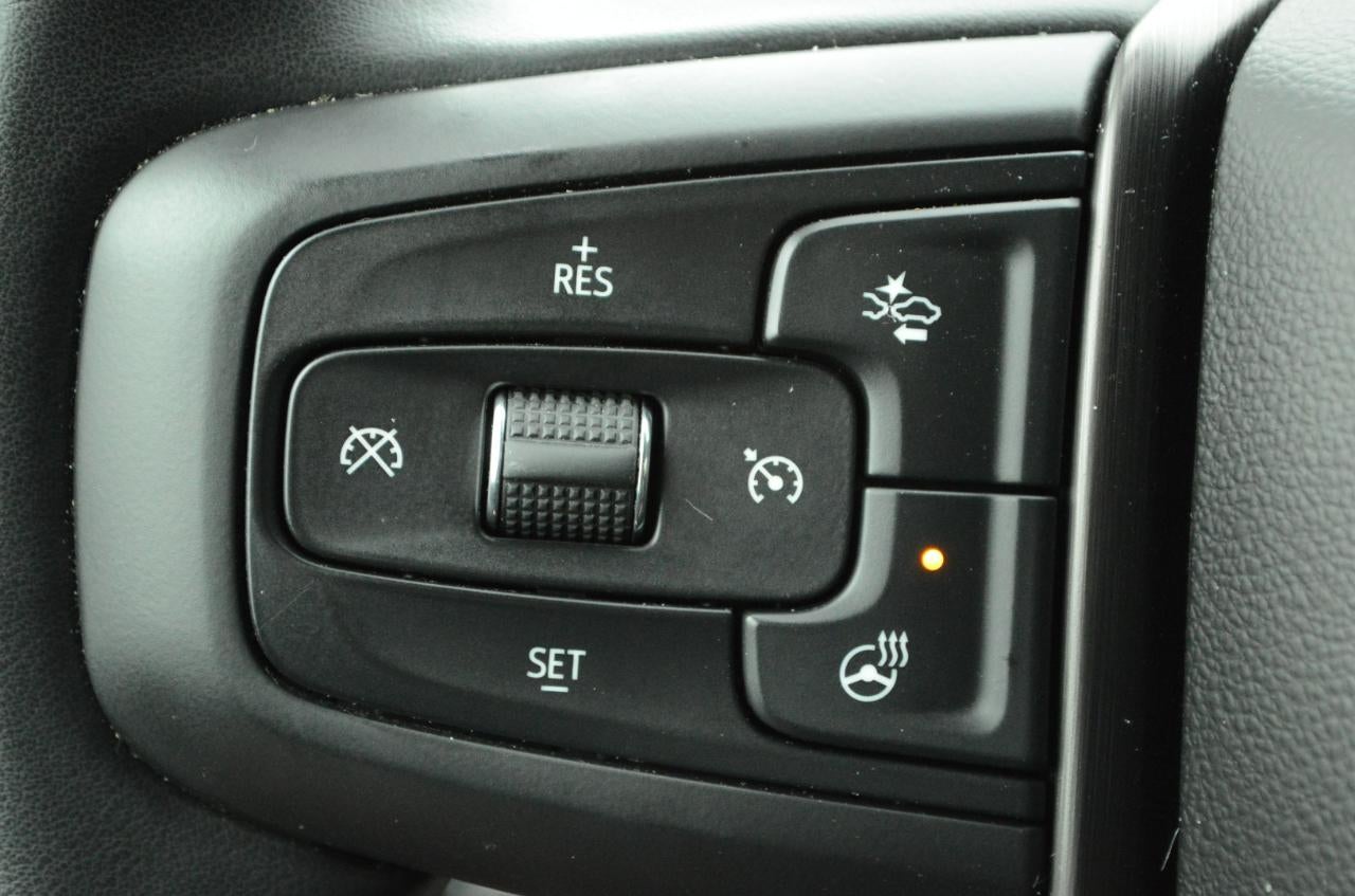 2025 GMC Sierra 1500 AT4 Crew Cab 4WD