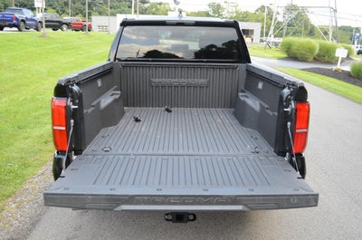 2026 Toyota Tacoma SR5 Double Cab 4WD