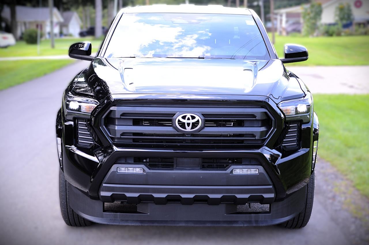 2026 Toyota Tacoma SR5 Double Cab 4WD
