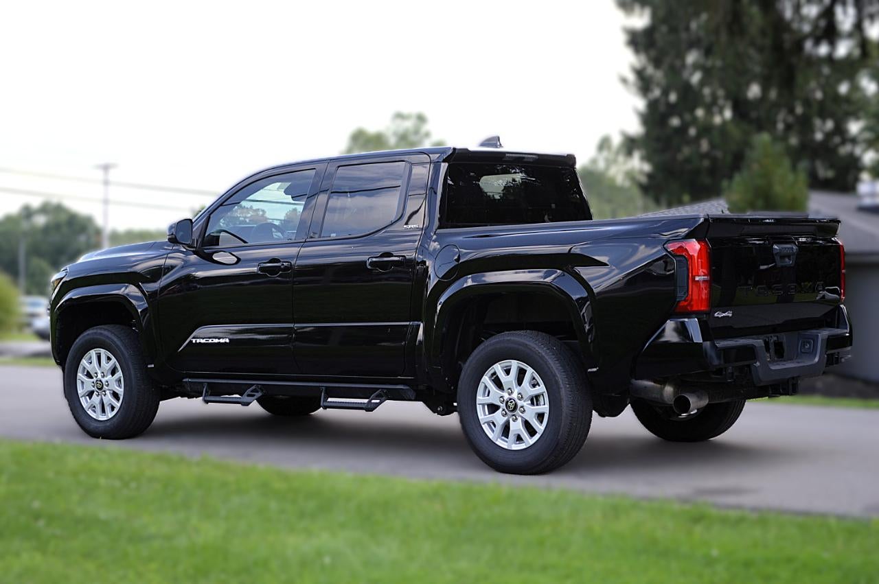2026 Toyota Tacoma SR5 Double Cab 4WD