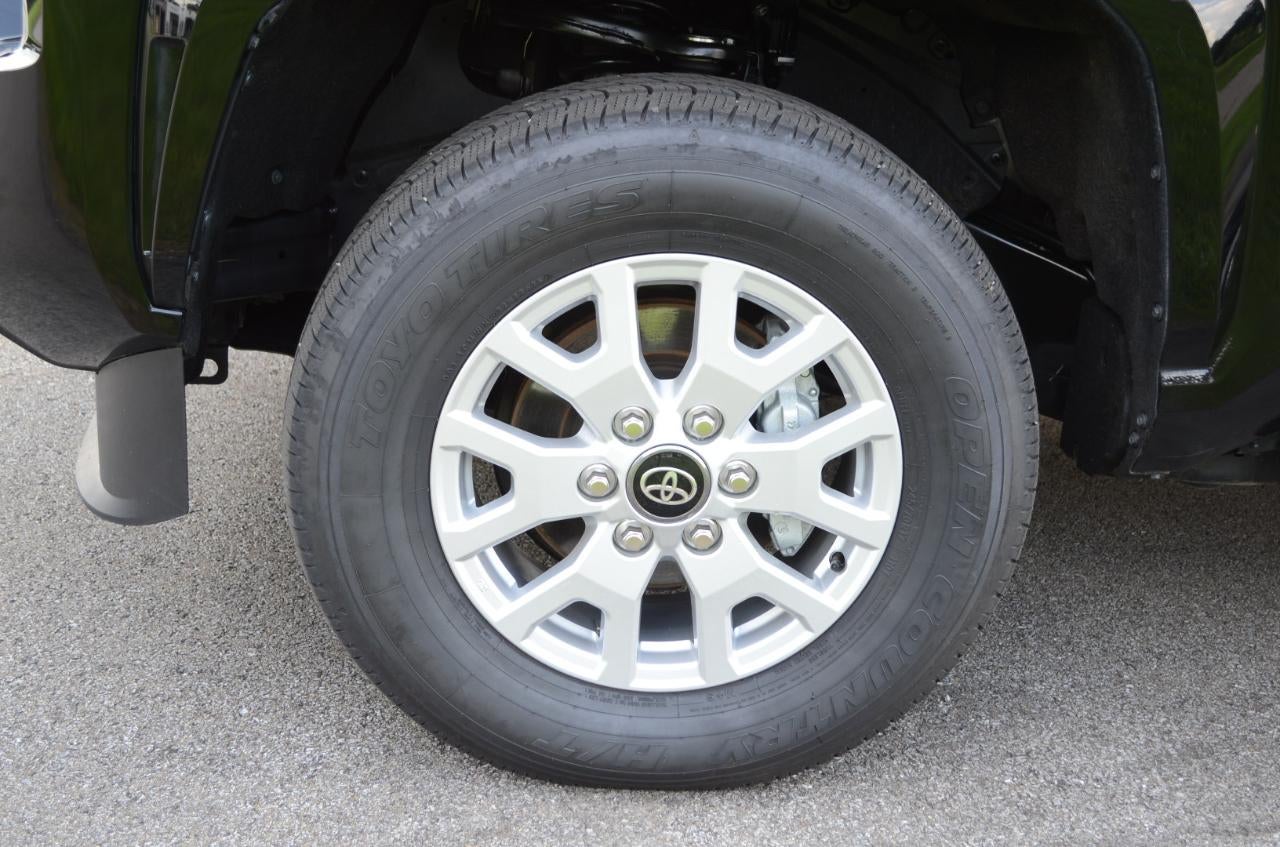 2026 Toyota Tacoma SR5 Double Cab 4WD