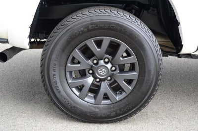 2023 Toyota Tacoma SR5 Double Cab Short Bed V6 6AT 4WD