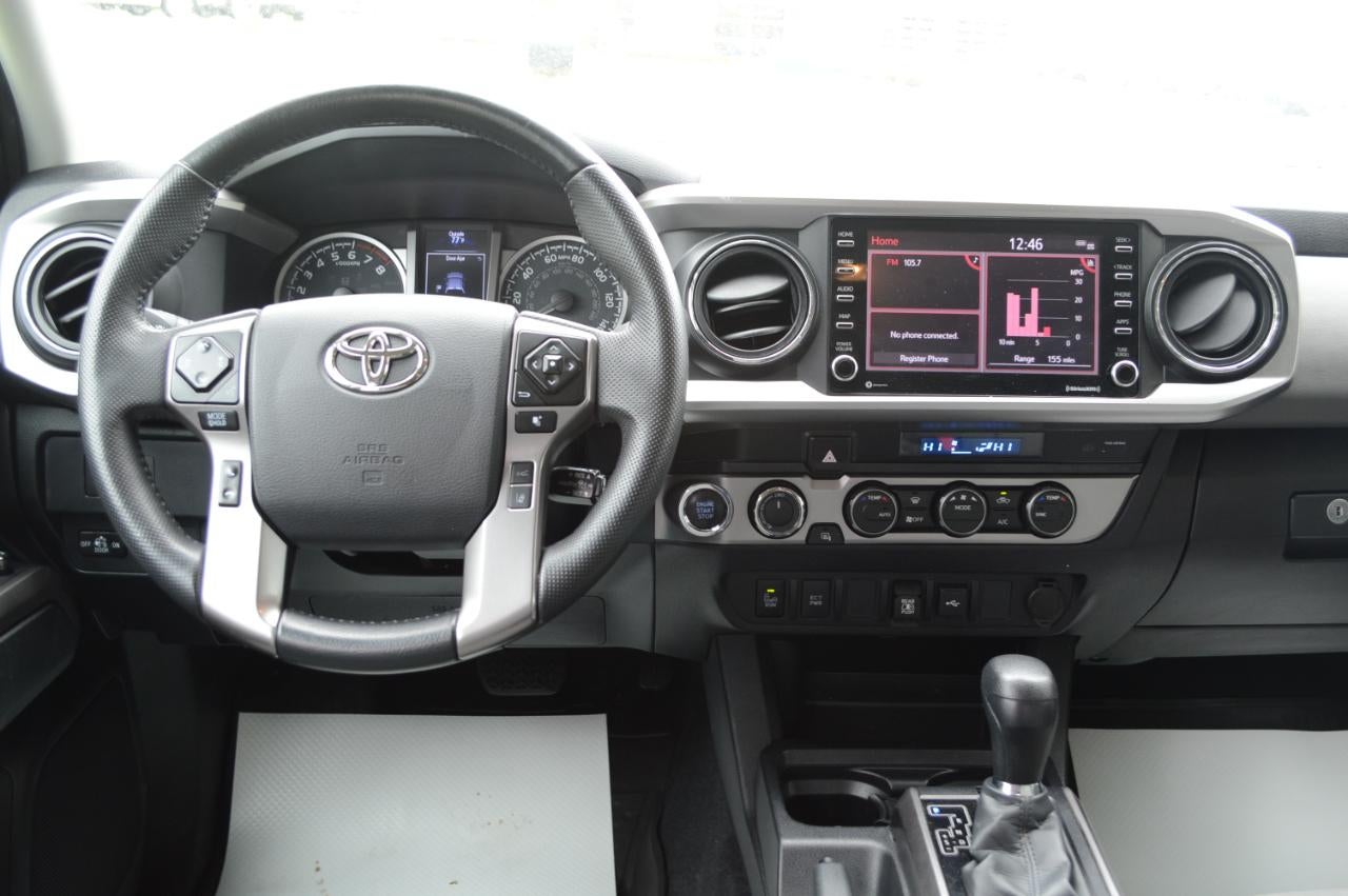 2023 Toyota Tacoma SR5 Double Cab Short Bed V6 6AT 4WD