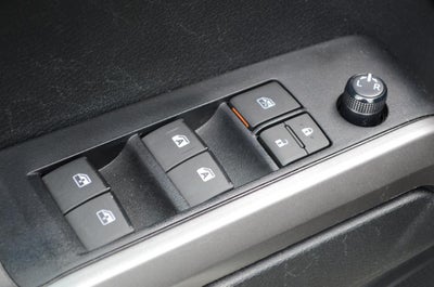 2023 Toyota Tacoma SR5 Double Cab Short Bed V6 6AT 4WD