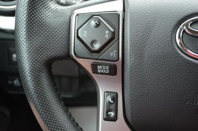 2023 Toyota Tacoma SR5 Double Cab Short Bed V6 6AT 4WD