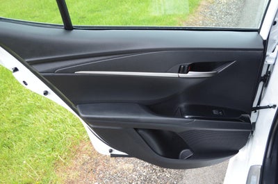 2025 Toyota Camry Hybrid SE