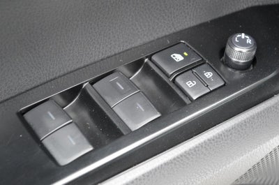 2025 Toyota Camry Hybrid SE