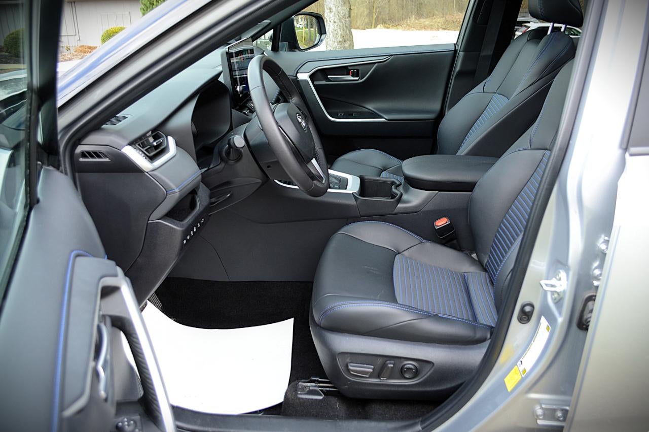 2024 Toyota RAV4 Hybrid XSE