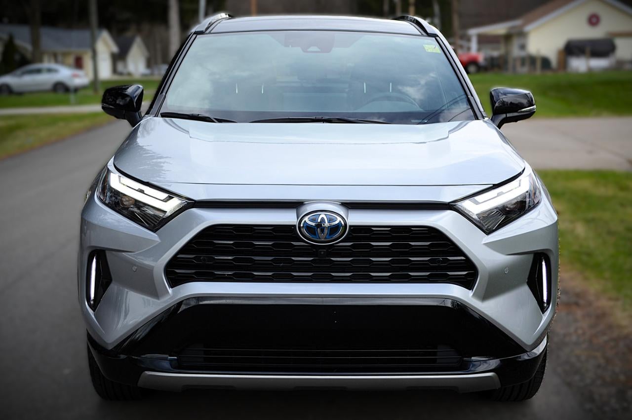 2024 Toyota RAV4 Hybrid XSE