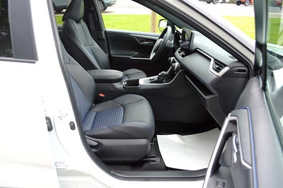 2025 Toyota RAV4 Hybrid XSE
