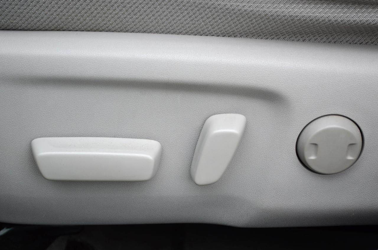 2014 Toyota Camry XLE