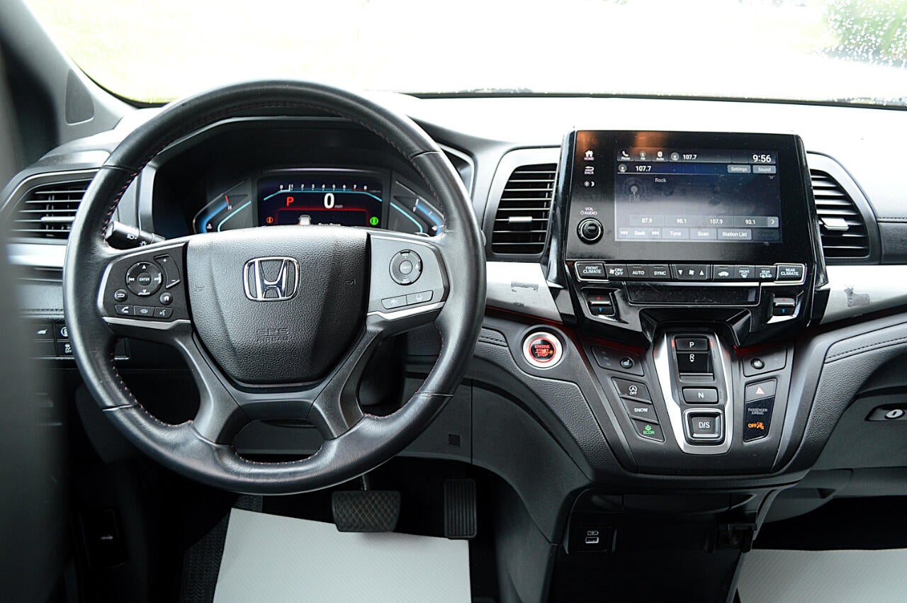 2023 Honda Odyssey Sport