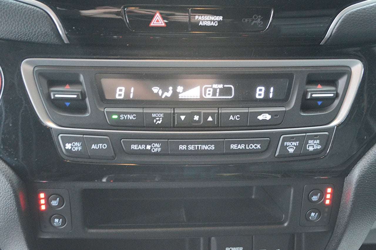 2023 Honda Passport Elite