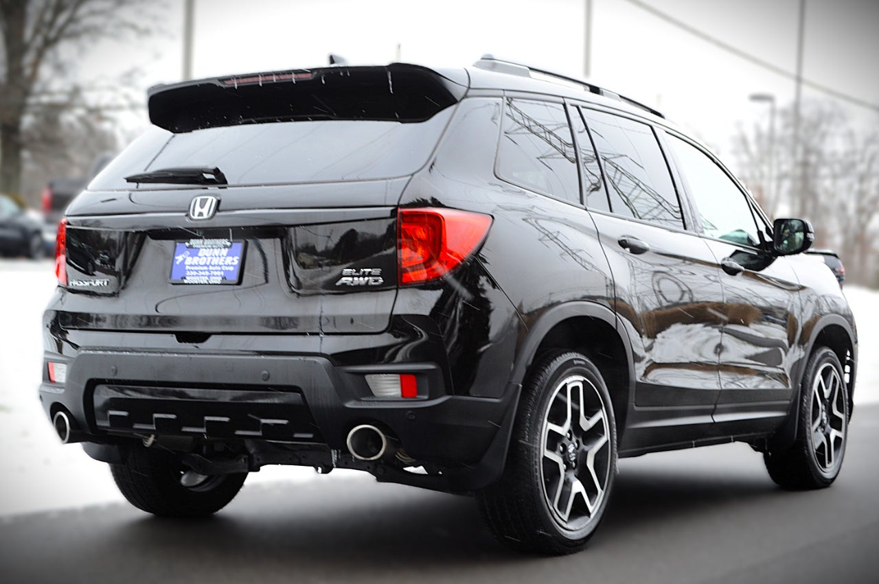 2023 Honda Passport Elite