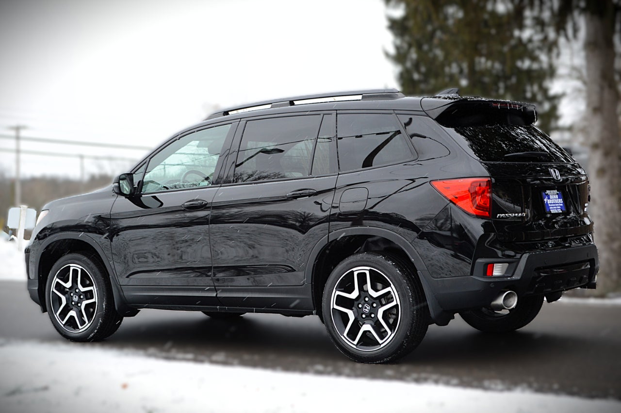 2023 Honda Passport Elite