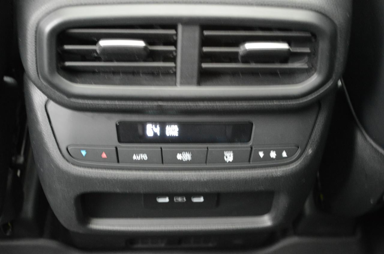 2025 Honda Pilot Touring AWD