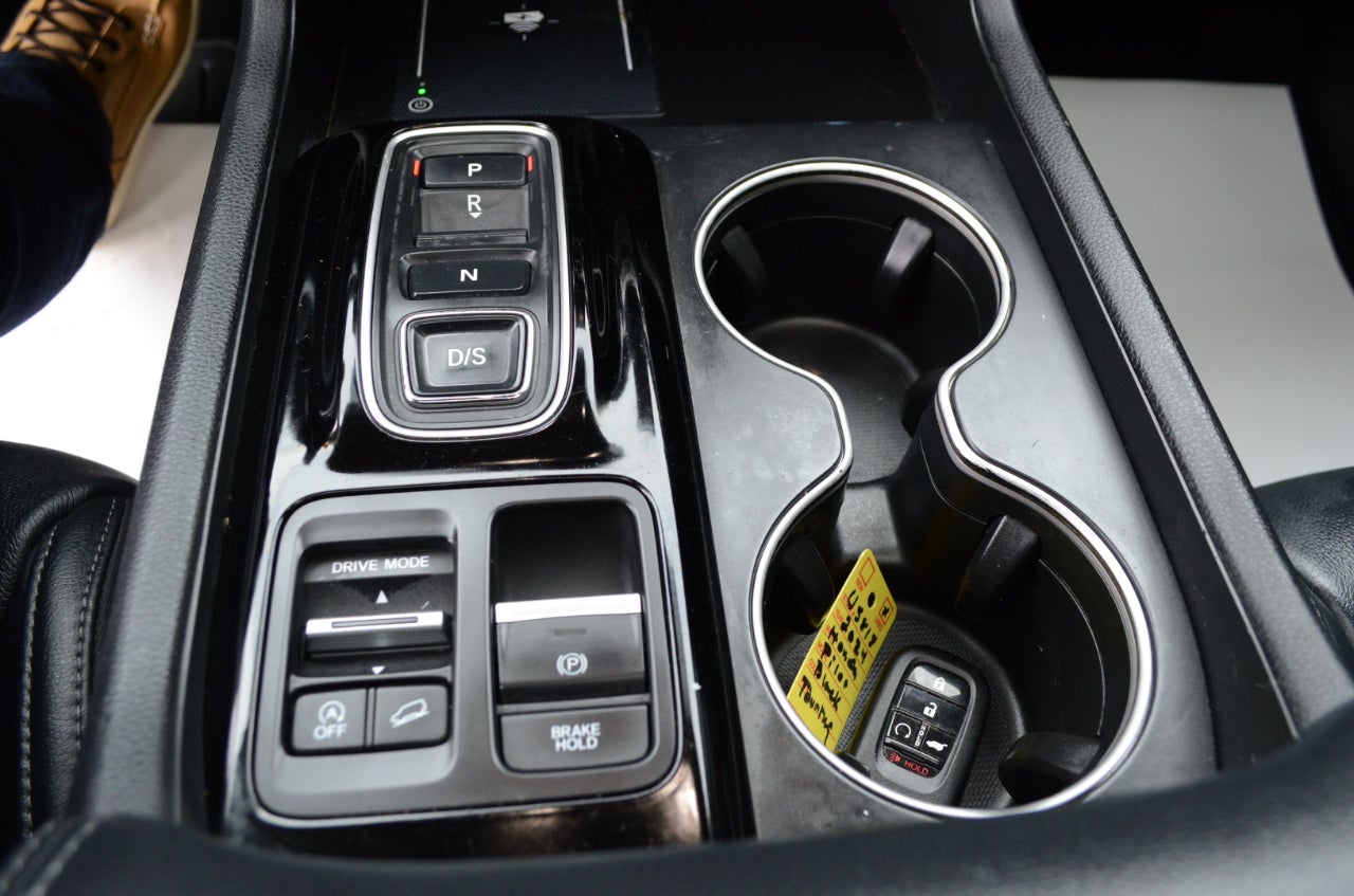 2024 Honda Pilot Touring AWD