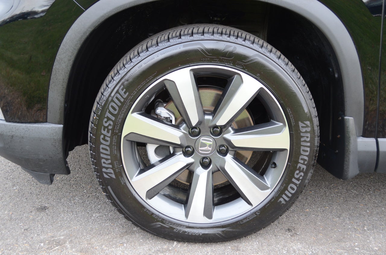 2024 Honda Pilot Touring AWD