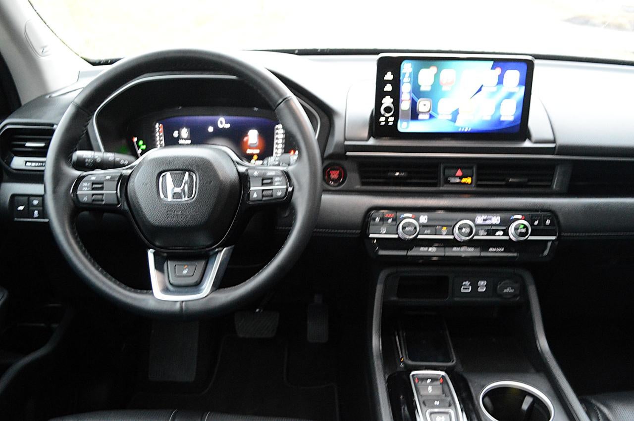 2025 Honda Pilot Elite AWD