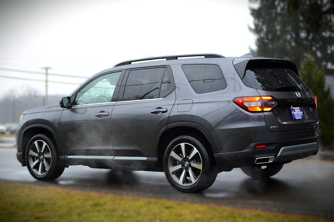 2025 Honda Pilot Elite AWD